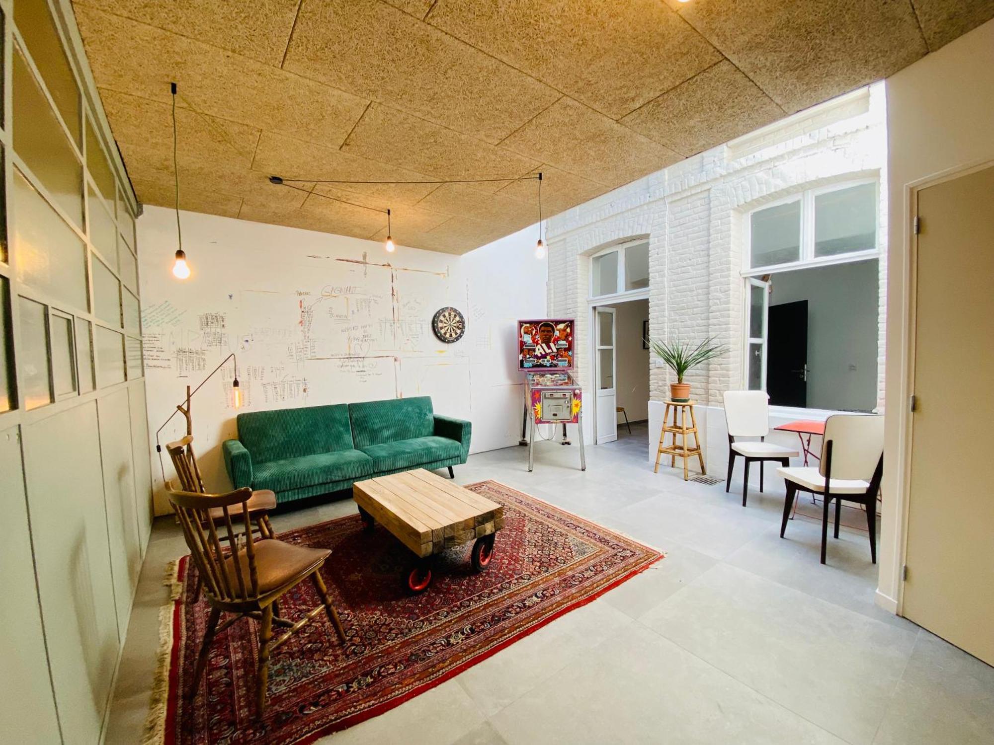 Oasis Urbaine - Spacieux Et Calme Avec Patio Lille Zewnętrze zdjęcie