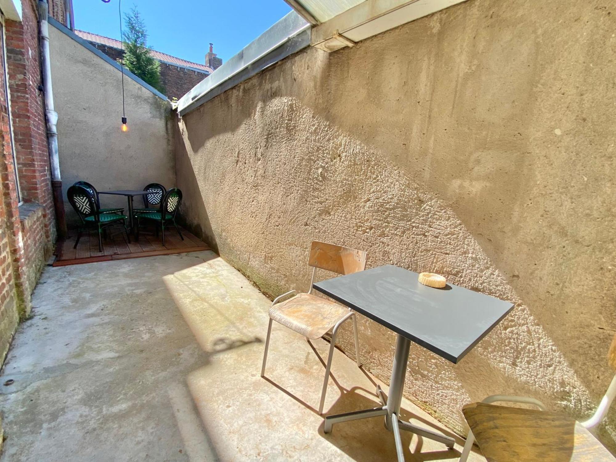 Oasis Urbaine - Spacieux Et Calme Avec Patio Lille Zewnętrze zdjęcie